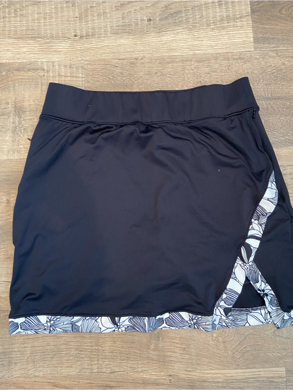 Stella Parker Skort Skirt short pockets Modest Swim wear Coastal Medium